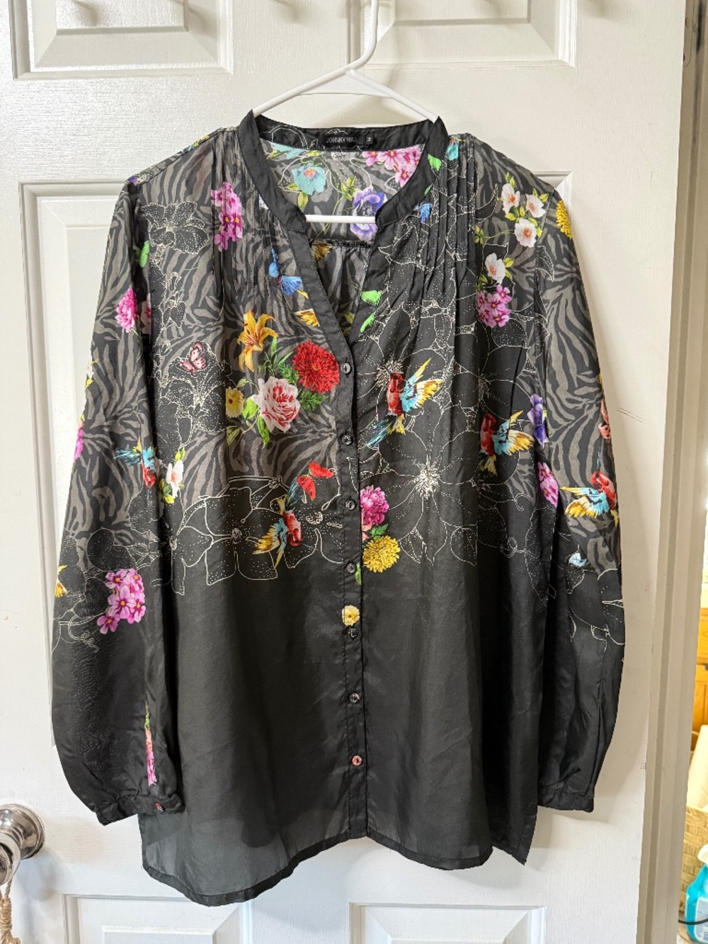 JOHNNY WAS silk shirt size medium
